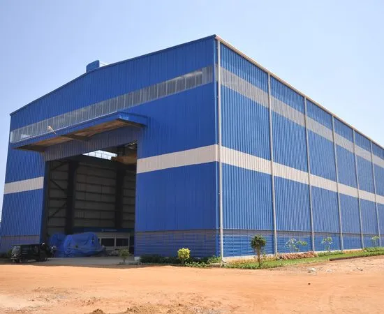 إصلاح أسقف المستودعات عمل هناجر الشرقية الخبر